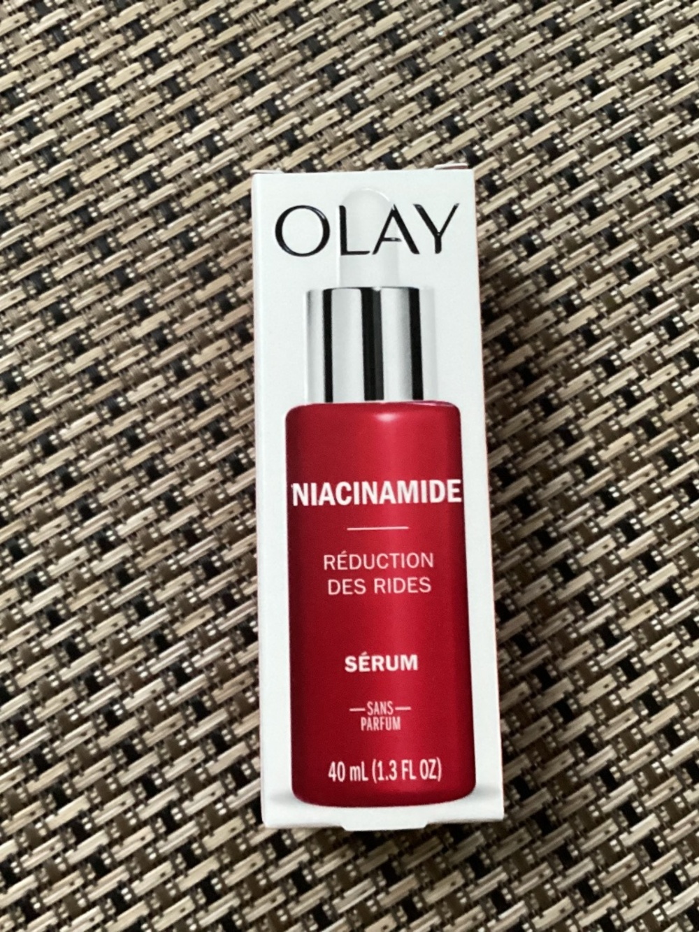 Olay Niacinamide Anti-Wrinkle Serum Fragrance-free 40 ml New